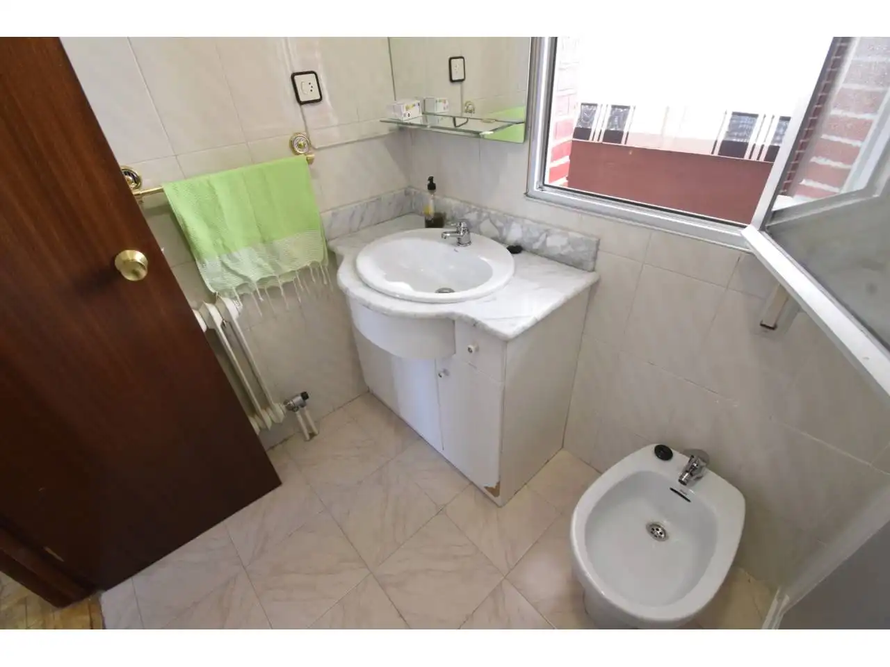 Badezimmer von Wohnung zur Miete in León Capital  mit Heizung, Parkett und Terrasse