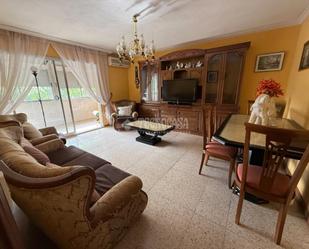 Living room of Flat for sale in  Madrid Capital  with Heating and Terrace