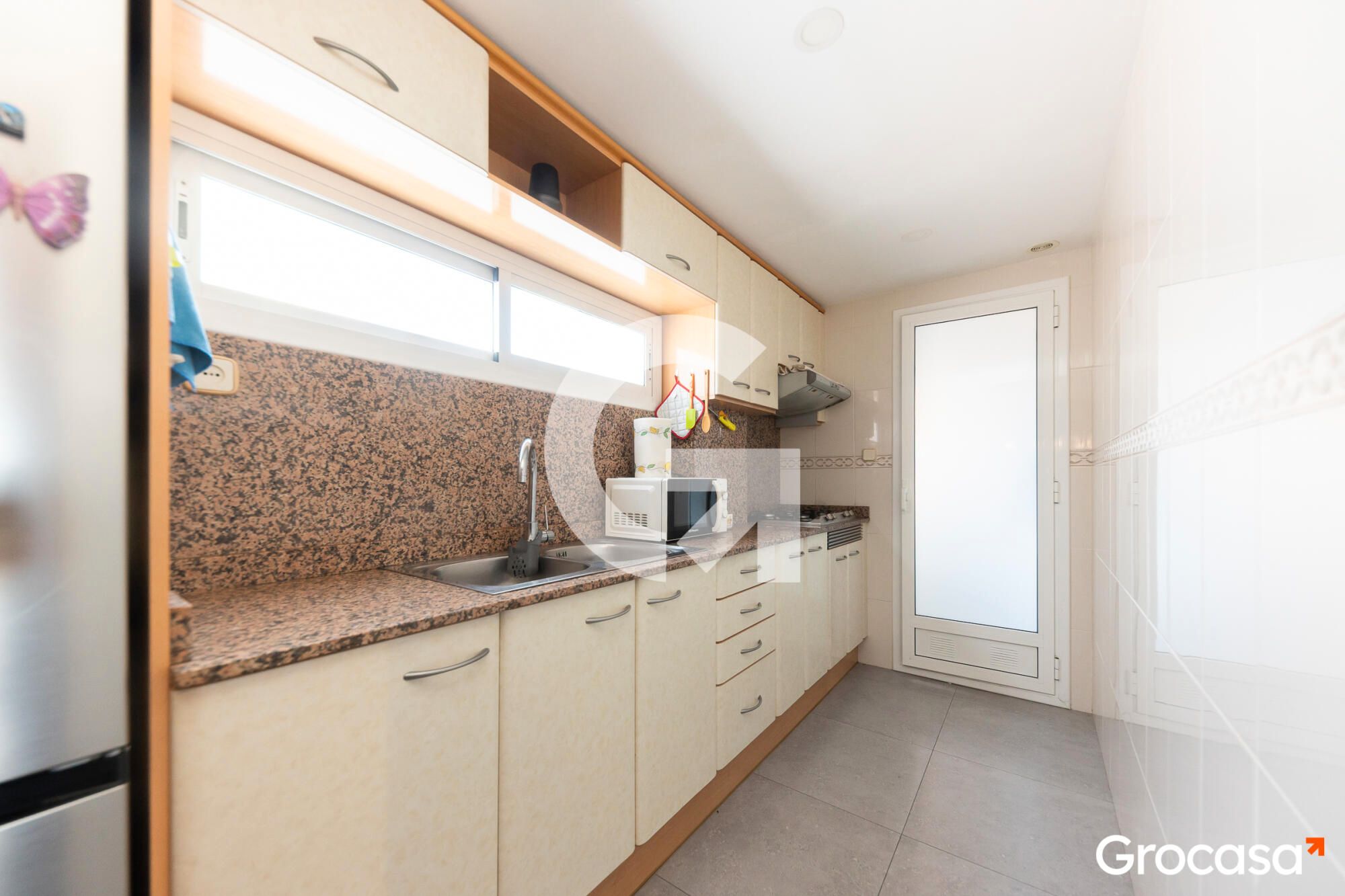 Kitchen of Flat for sale in El Prat de Llobregat  with Oven and Balcony