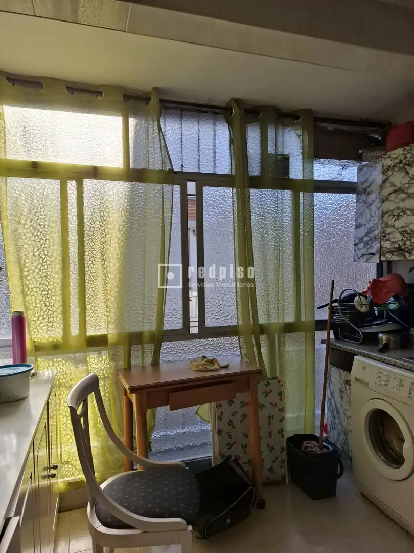 Piso en venta en Móstoles con Calefacción, Terraza y Amueblado