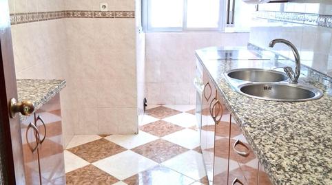 Foto 2 de Piso en venta en Calle Zambra, San Pablo,  Sevilla Capital