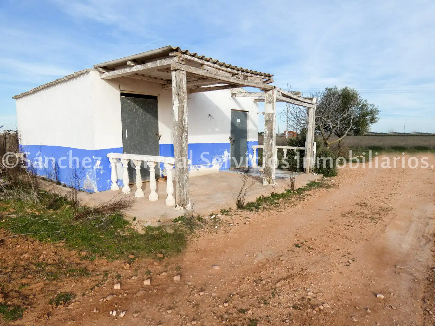 Terreny rústic en venda a Avenida de las Encinas