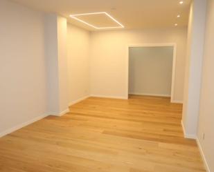 Flat to rent in A Coruña Capital   with Heating and Storage room