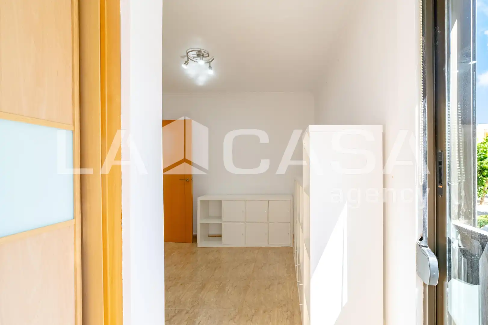 Piso en venta en Valencia con Balcón