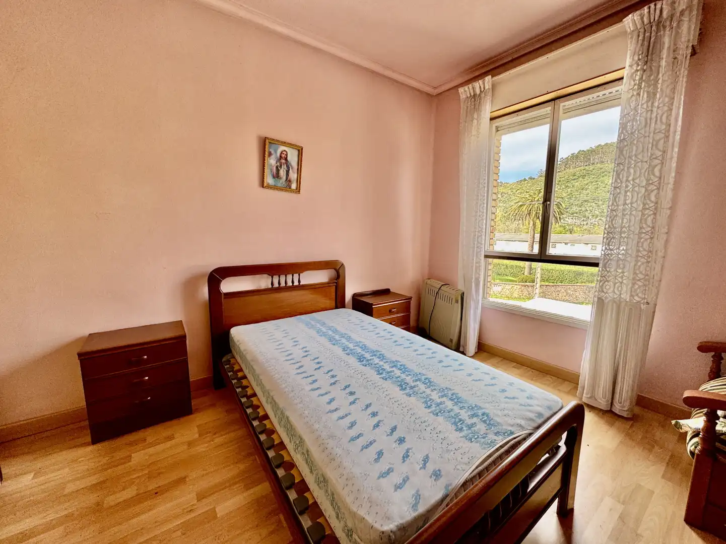 Dormitori de Casa o xalet en venda en Medio Cudeyo amb Jardí privat i Parquet