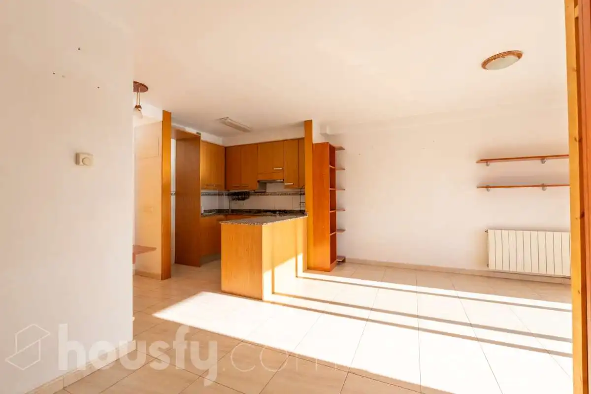 Küche von Wohnung zum Verkauf in Sant Martí Sarroca mit Privatgarten, Abstellraum und Gemeinschaftspool