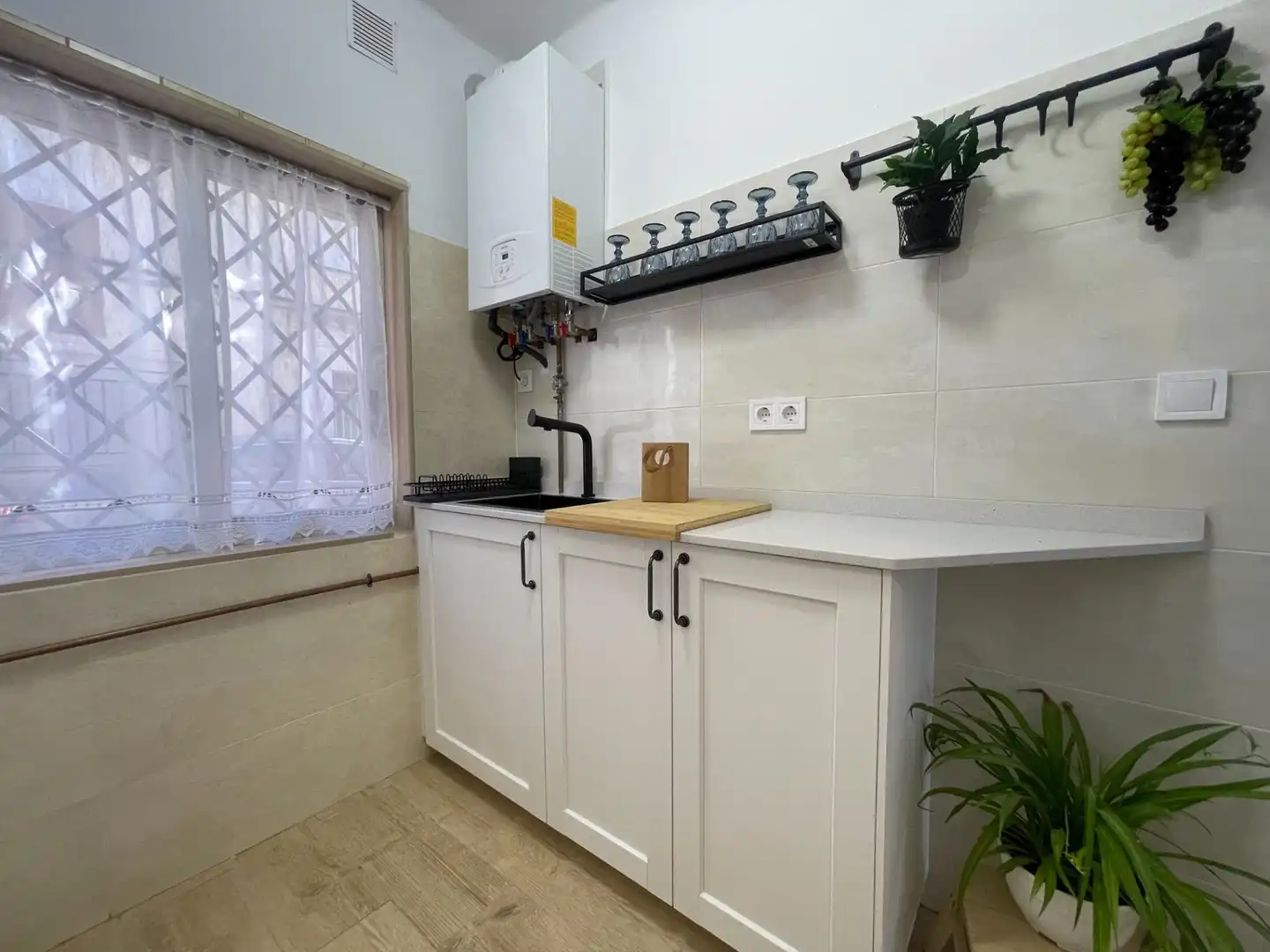 Küche von Haus oder Chalet zur Miete in Requena mit Heizung und Terrasse