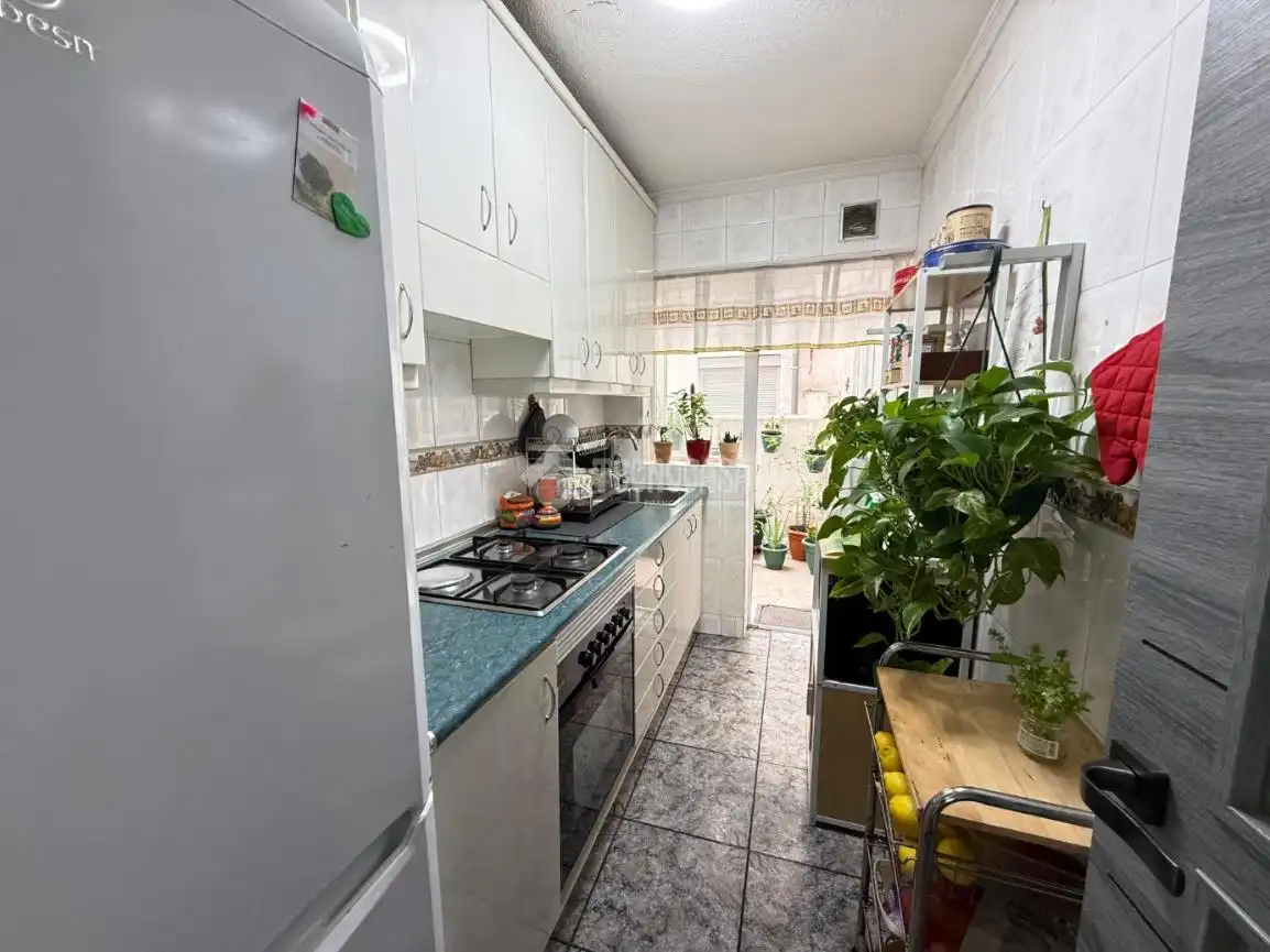 Kitchen of Flat for sale in Madrid