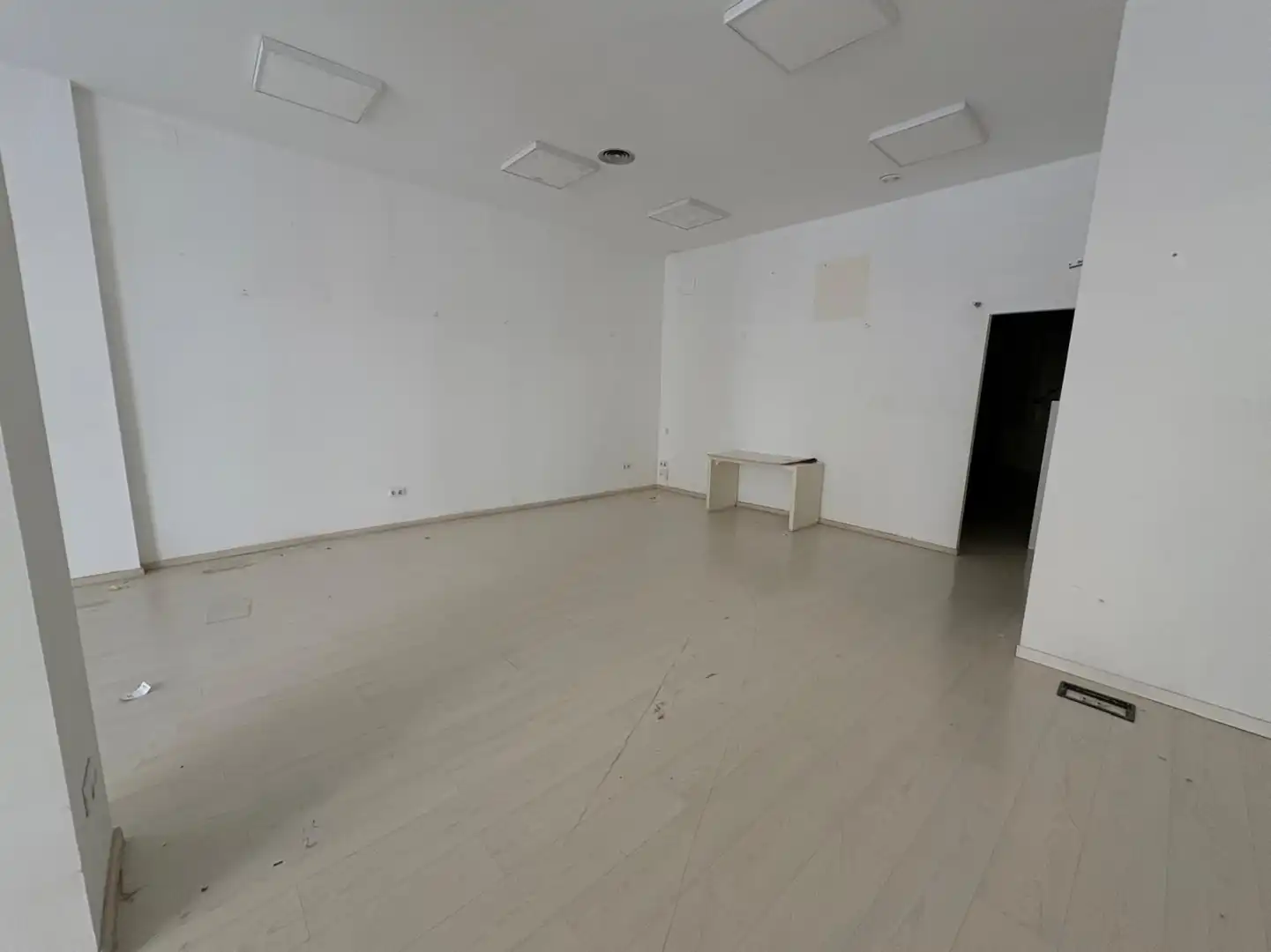 Business premises to rent in Valencia - CL CIRILO AMOROS, imagen 4