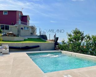 Swimming pool of House or chalet for sale in Bueu  with Terrace