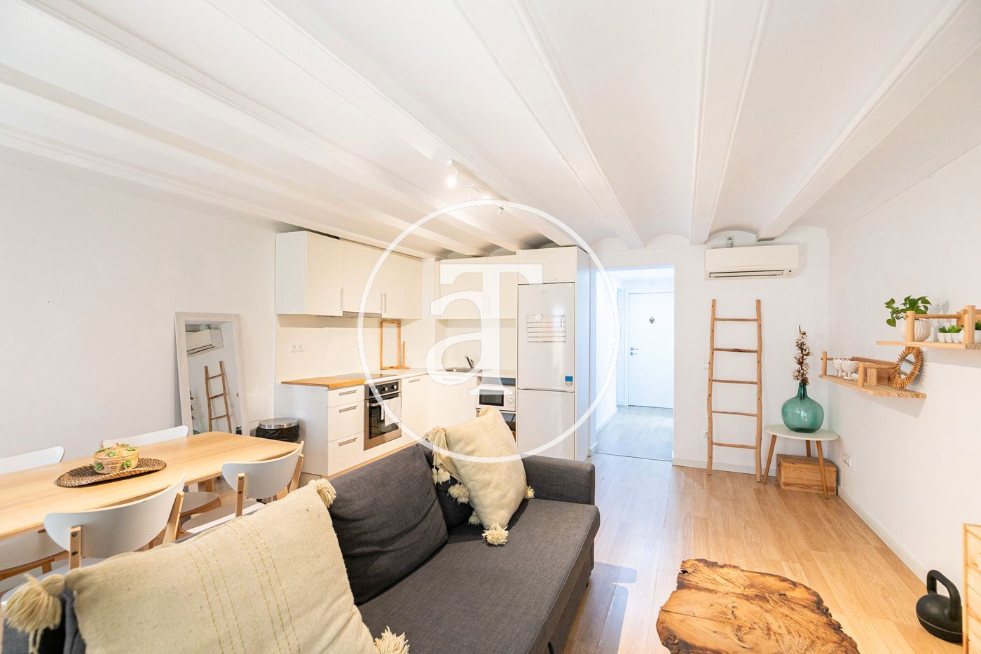 Flat to rent in Carrer d'En Robador, 22, El Raval
