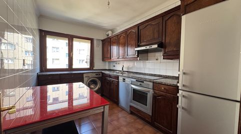 Foto 3 de Piso en venta en Santa Ana Kalea, Las Arenas, Getxo