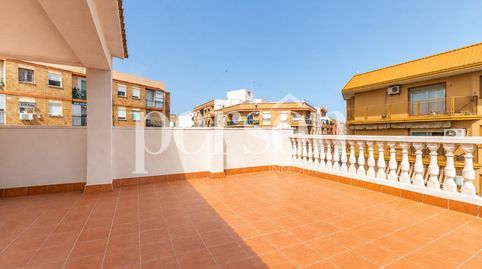 Foto 4 de Casa adosada en venda a Zona Cantereria, Burjassot
