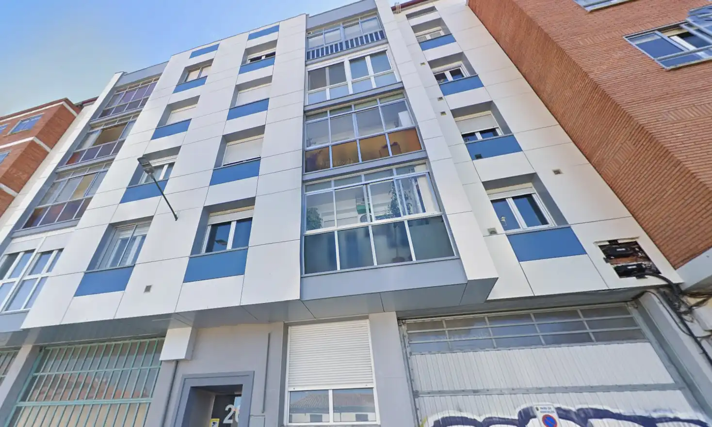 Vista exterior de Pis en venda en Burgos