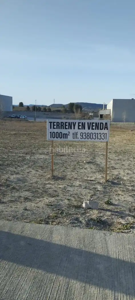 Terreno industriale in vendita a Carrer de Santa Margarida de Montbui 1