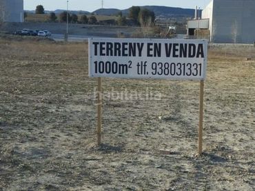 Terreno industriale in vendita a Carrer de Santa Margarida de Montbui 1