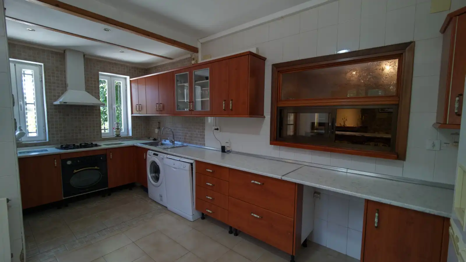 Cuina de Casa o xalet en venda en La Zubia amb Aire condicionat, Jardí privat i Traster