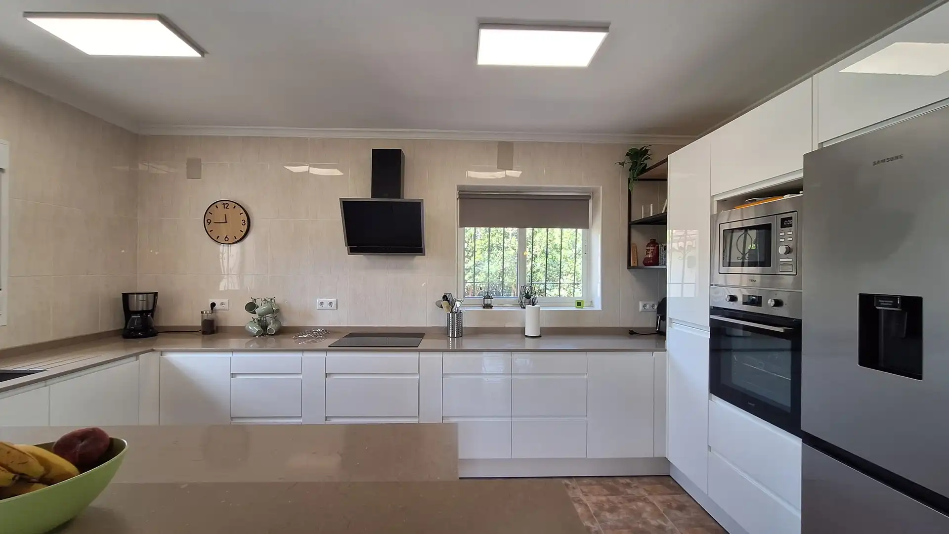 Casa amb terrassa en venda a Ur Benarrosa Gardens, imagen 4