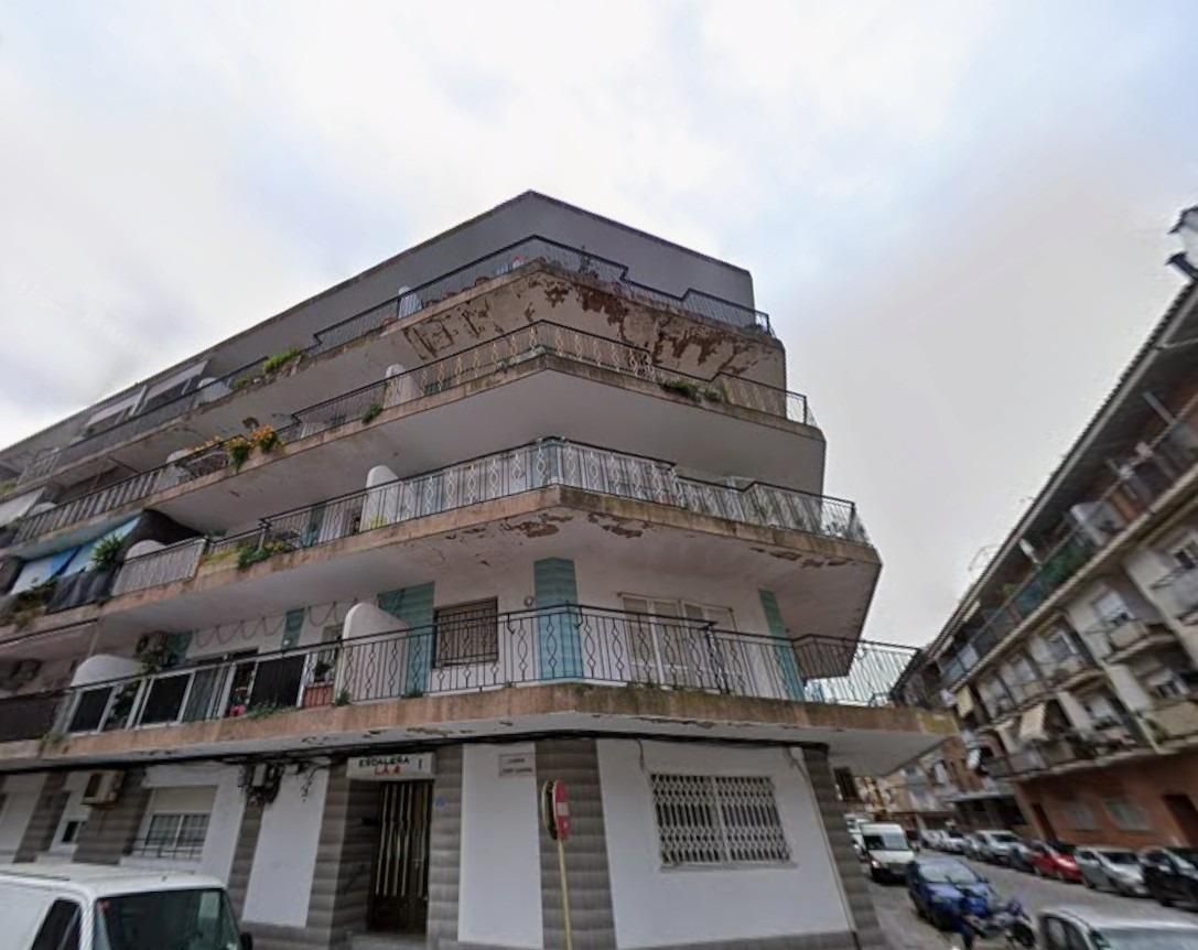 Vista exterior de Pis en venda en Blanes amb Terrassa i Balcó