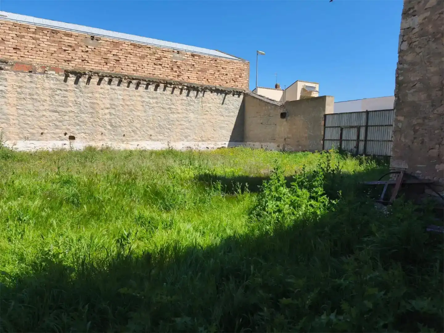 Finca rústica en venda en Cabanillas amb Jardí privat