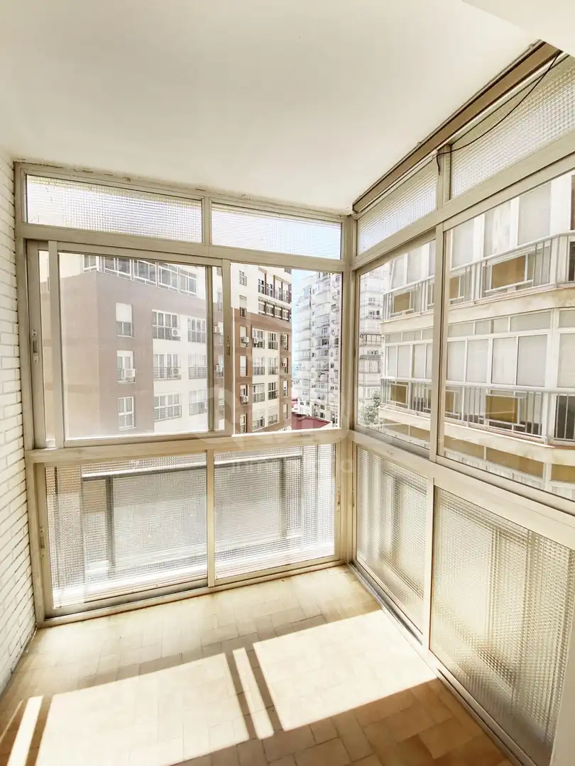 Piso con ascensor en venta en Calle VELEZ MALAGA, imagen 20