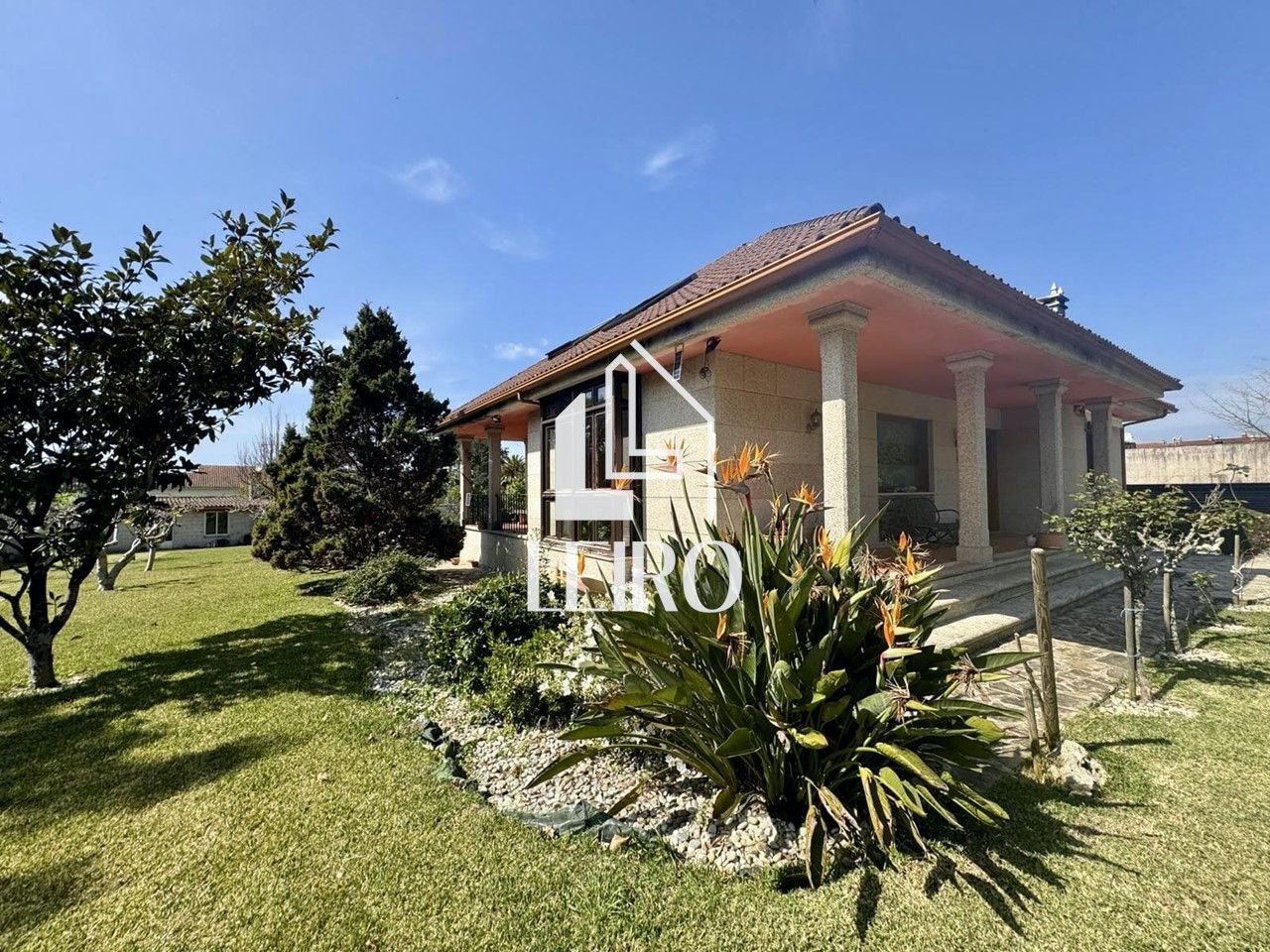 House or chalet for sale in Vilagarcía de Arousa  with Heating, Private garden and Parquet flooring
