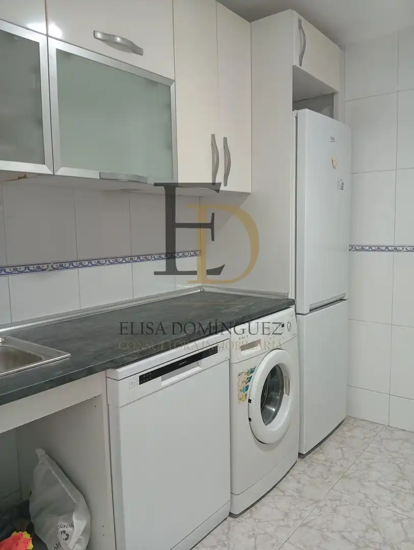 Cocina de Piso de alquiler en Salamanca con Calefacción, Amueblado y Balcón