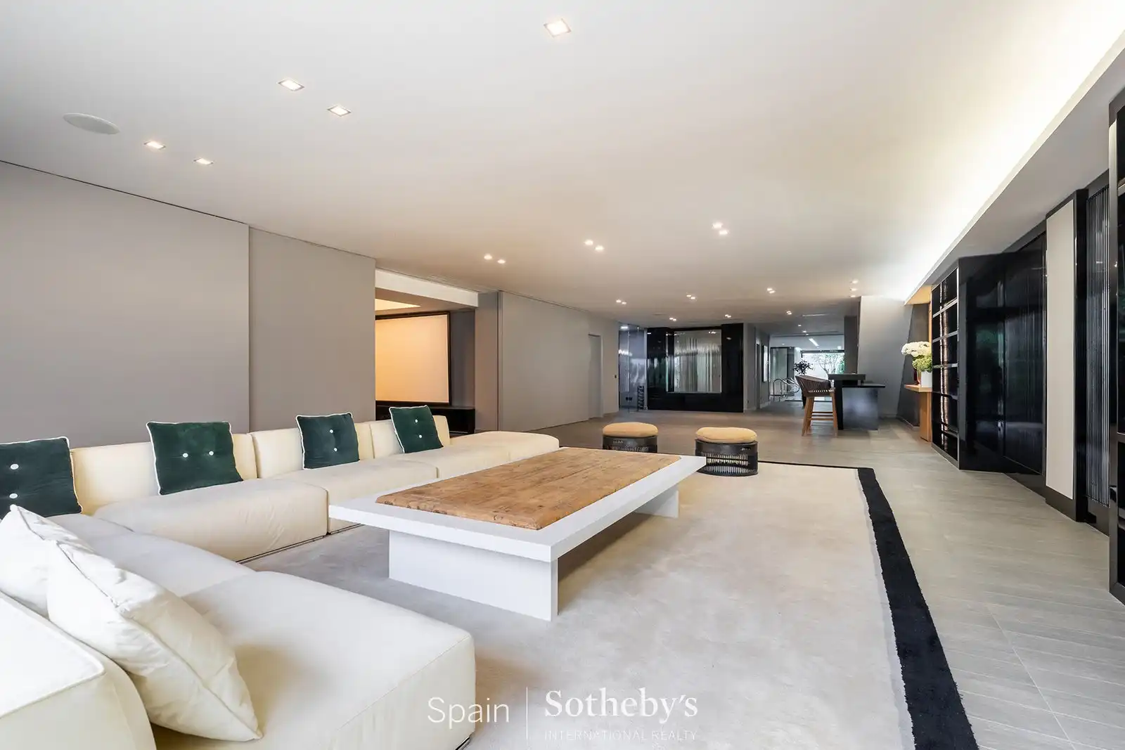 Sala d'estar de Casa o xalet de lloguer en Pozuelo de Alarcón amb Aire condicionat, Jardí privat i Terrassa