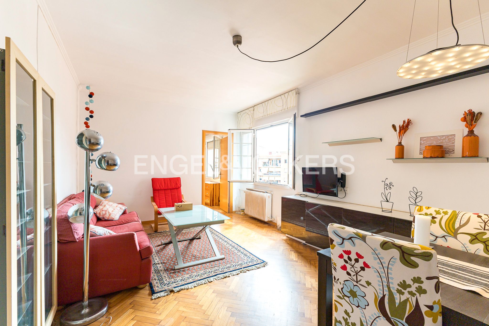 Sala d'estar de Apartament en venda en  Barcelona Capital amb Calefacció, Parquet i Moblat