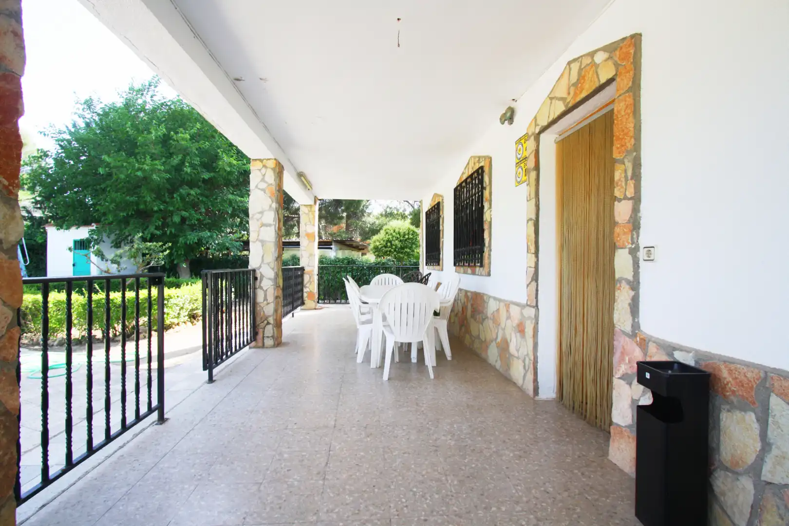 Terrassa de Casa o xalet en venda en Albacete amb Aire condicionat, Jardí privat i Terrassa
