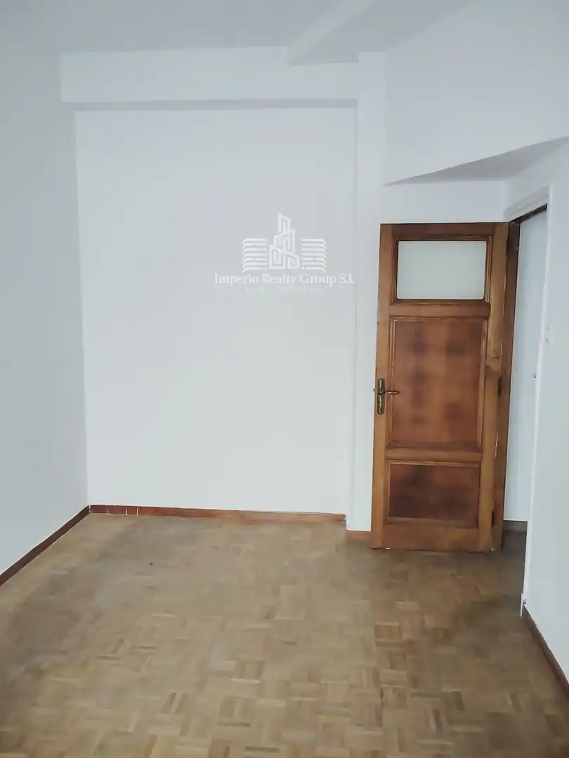 Flat for sale in Langreo