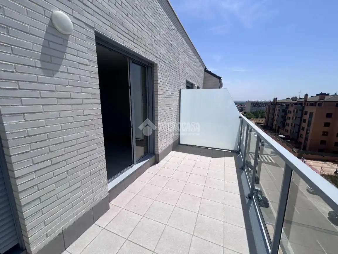 Terraza de Piso de alquiler en Arroyo de la Encomienda