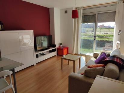 Living room of Flat for sale in Cassà de la Selva  with Air Conditioner and Swimming Pool