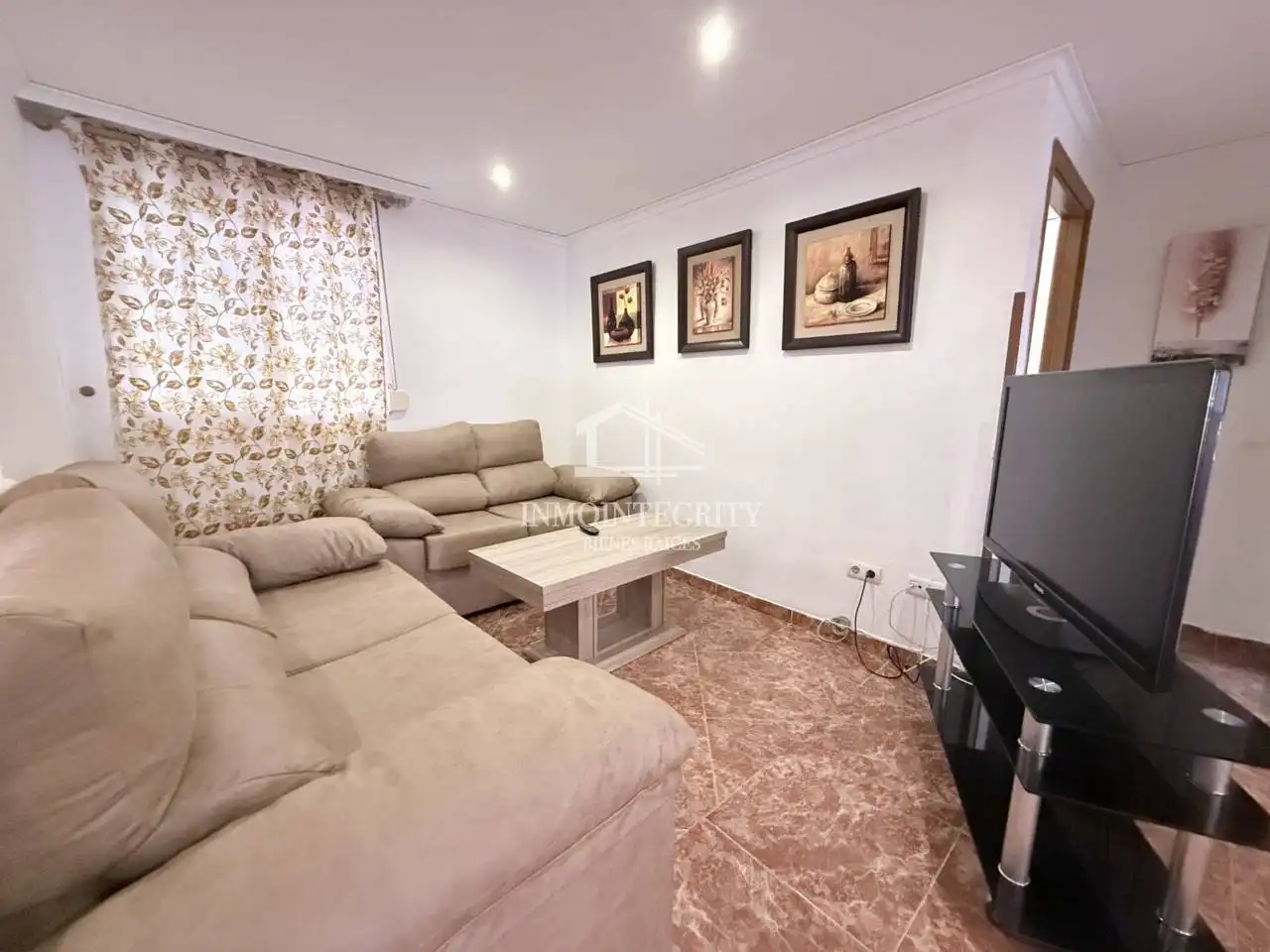 Sala d'estar de Apartament en venda en Oropesa del Mar / Orpesa amb Aire condicionat, Terrassa i Moblat