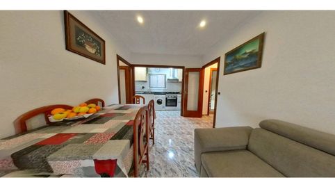 Foto 2 de Piso en venta en Sant Crist, Badalona