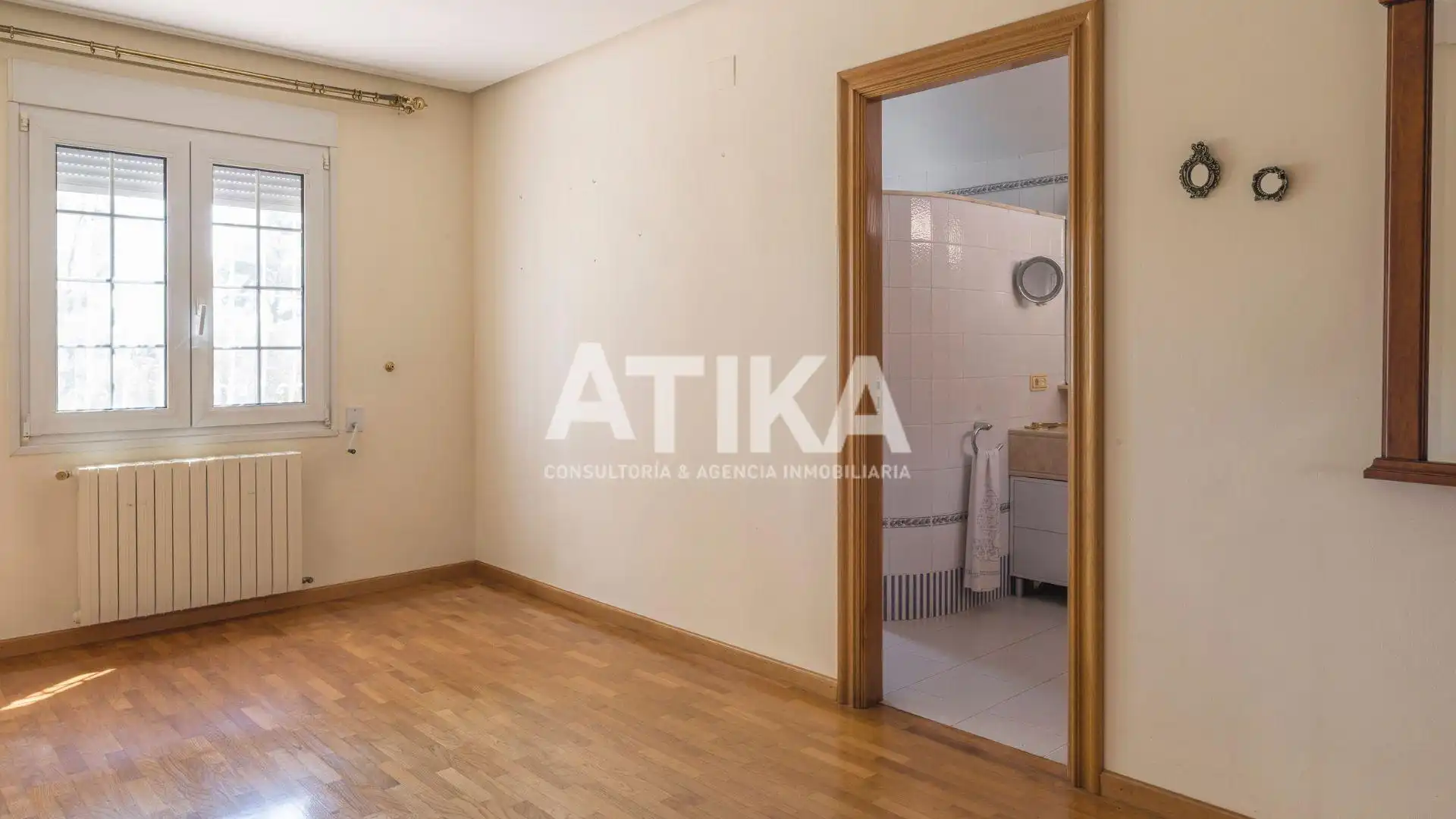 Habitación de Casa o chalet en venta en Ontinyent con Calefacción, Terraza y Piscina