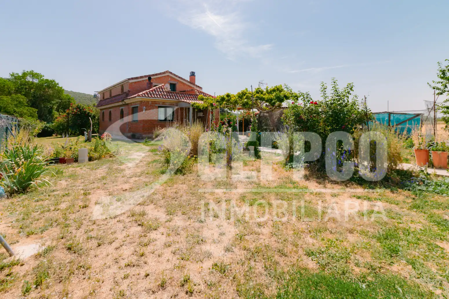 Houses for sale in Robledillo de Mohernando  with Private garden and Terrace