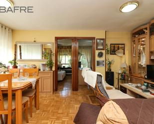 Living room of Flat for sale in  Madrid Capital