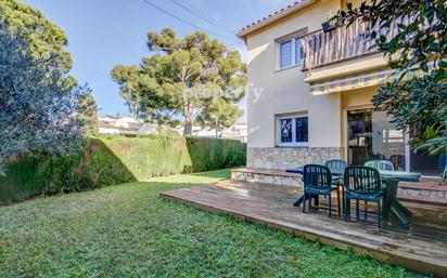 Garden of Flat for sale in Palamós  with Heating, Private garden and Parquet flooring