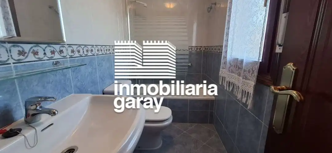 Adossat en venda a Villarcayo de Merindad de Castilla la Vieja, imagen 4