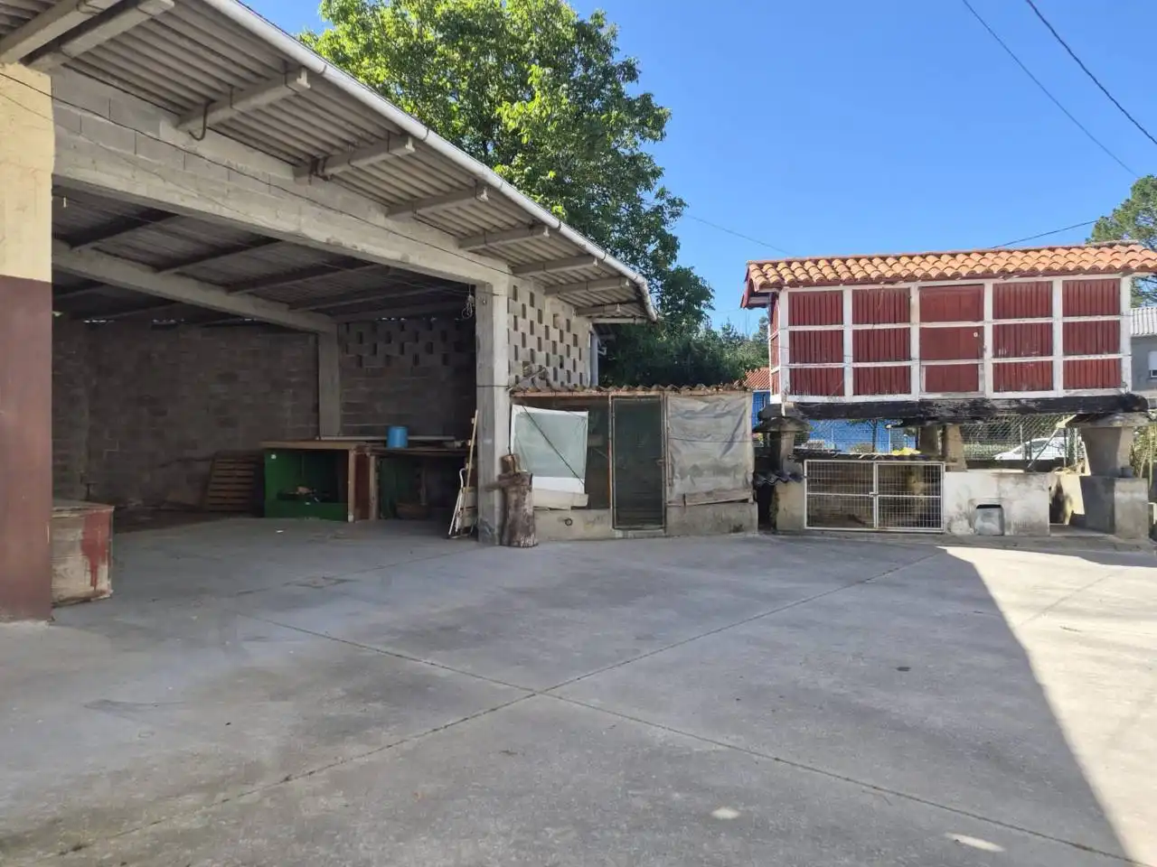 Vista exterior de Casa o xalet en venda en Oza dos Ríos