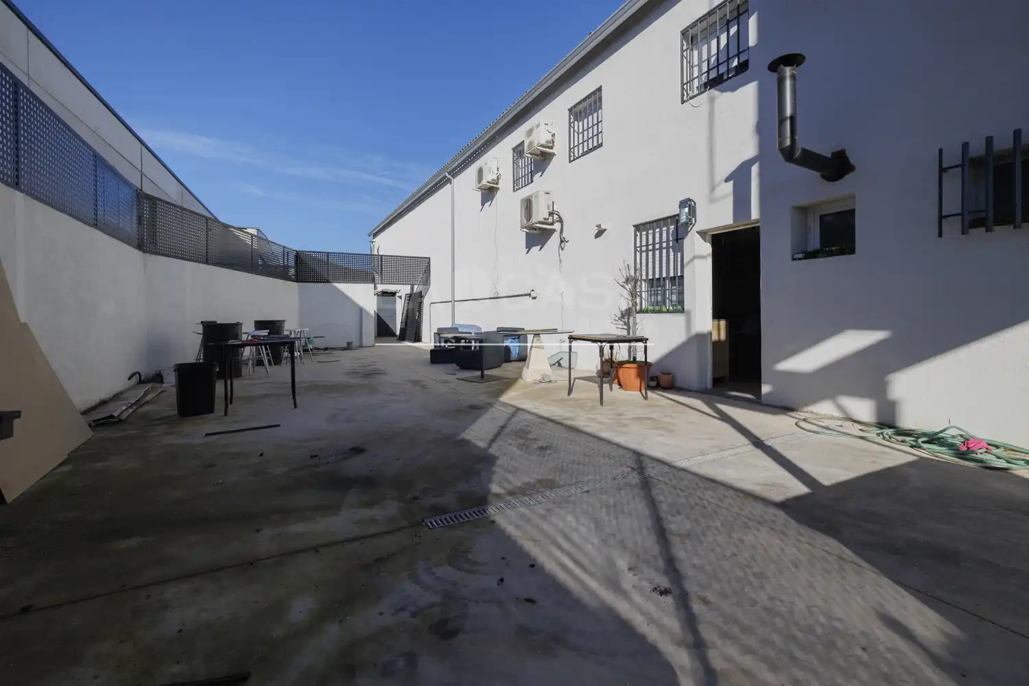 Nau industrial en venda a El Viso de San Juan