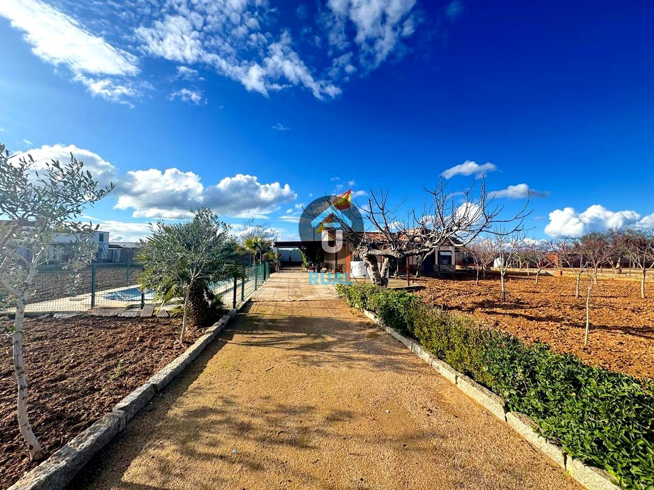 Finca rústica en venda en Calera y Chozas amb Aire condicionat, Jardí privat i Traster
