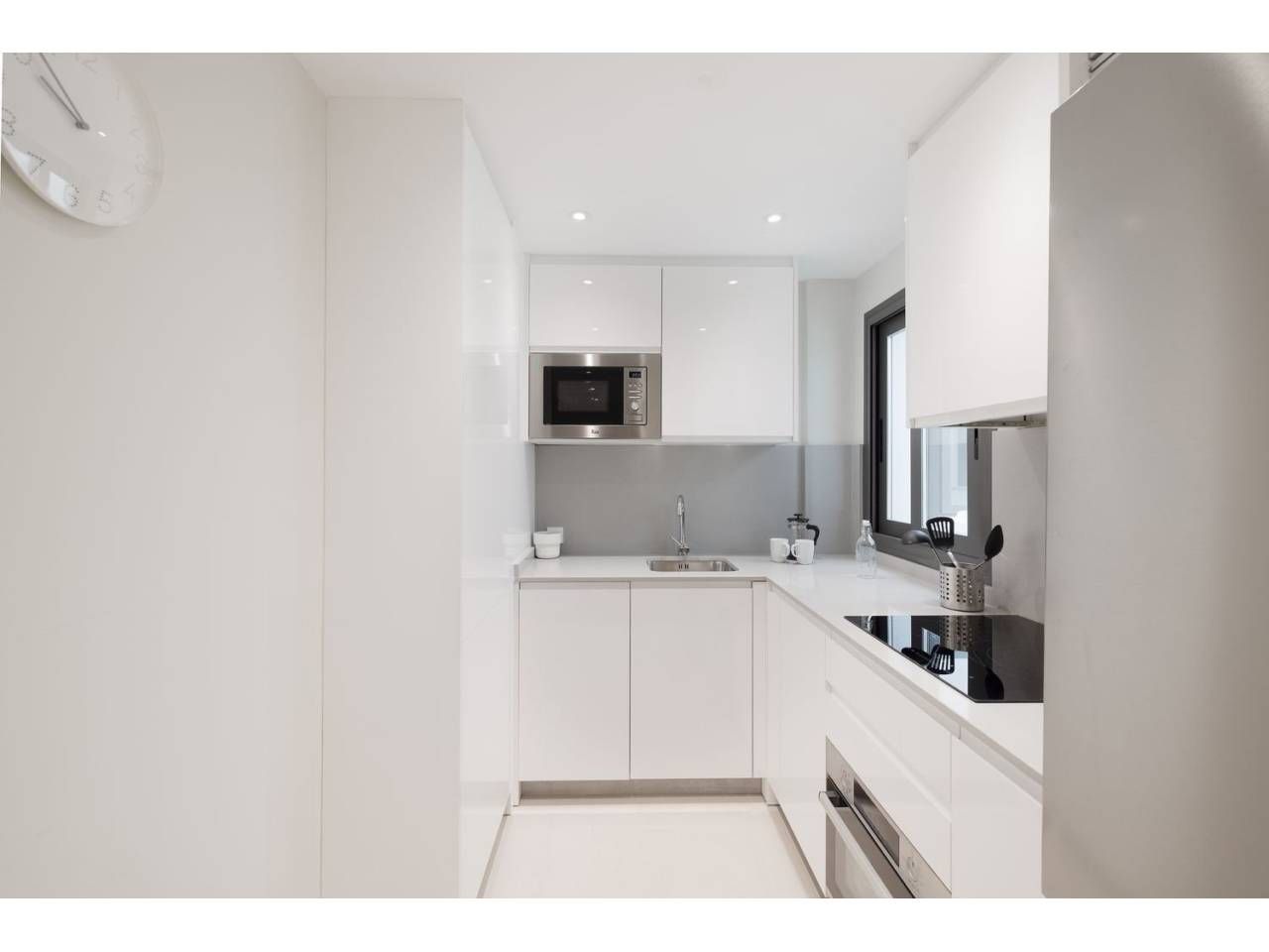 Kitchen of Flat for sale in Vélez-Málaga  with Terrace, Storage room and Balcony