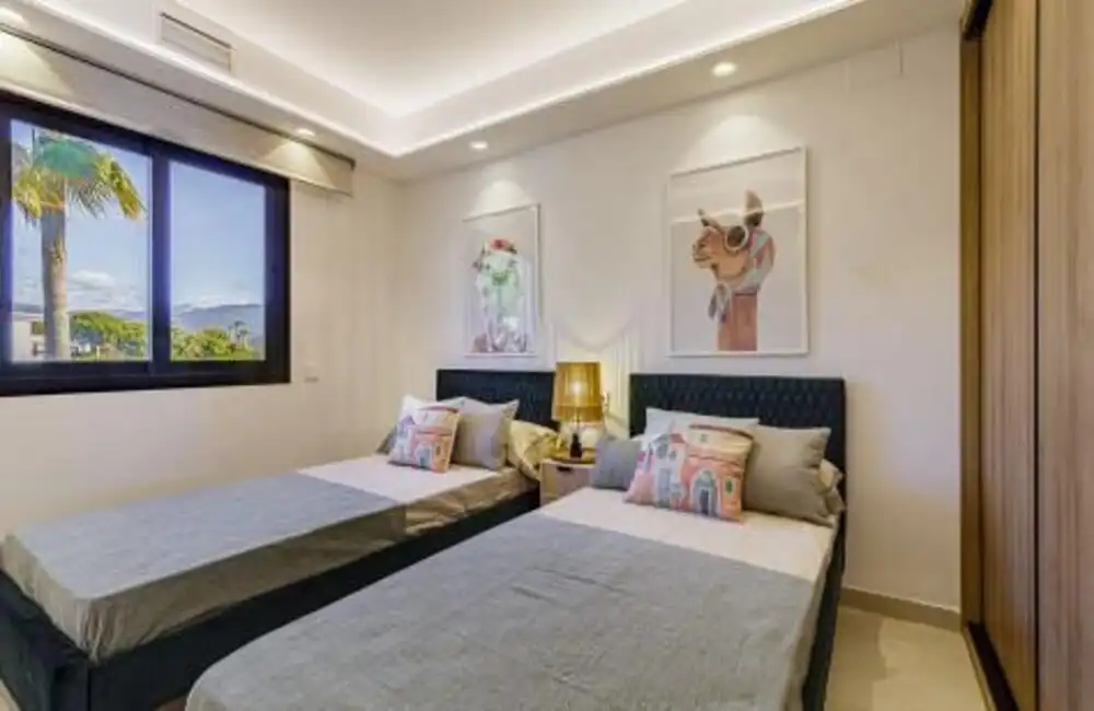 Apartament amb piscina en venda a Nueva Andalucía, imagen 11