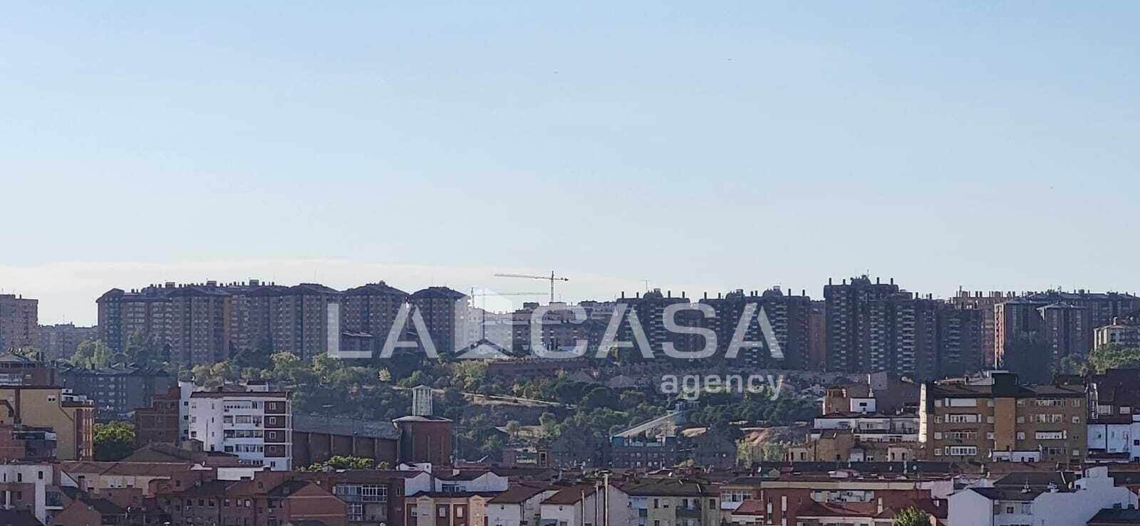 Flat for sale in Valladolid Capital  with Heating, Storage room and Swimming Pool