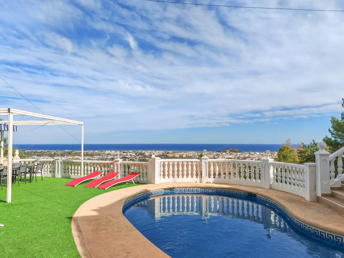 Detached house with pool for sale in Carrer de Learco, imagen 2