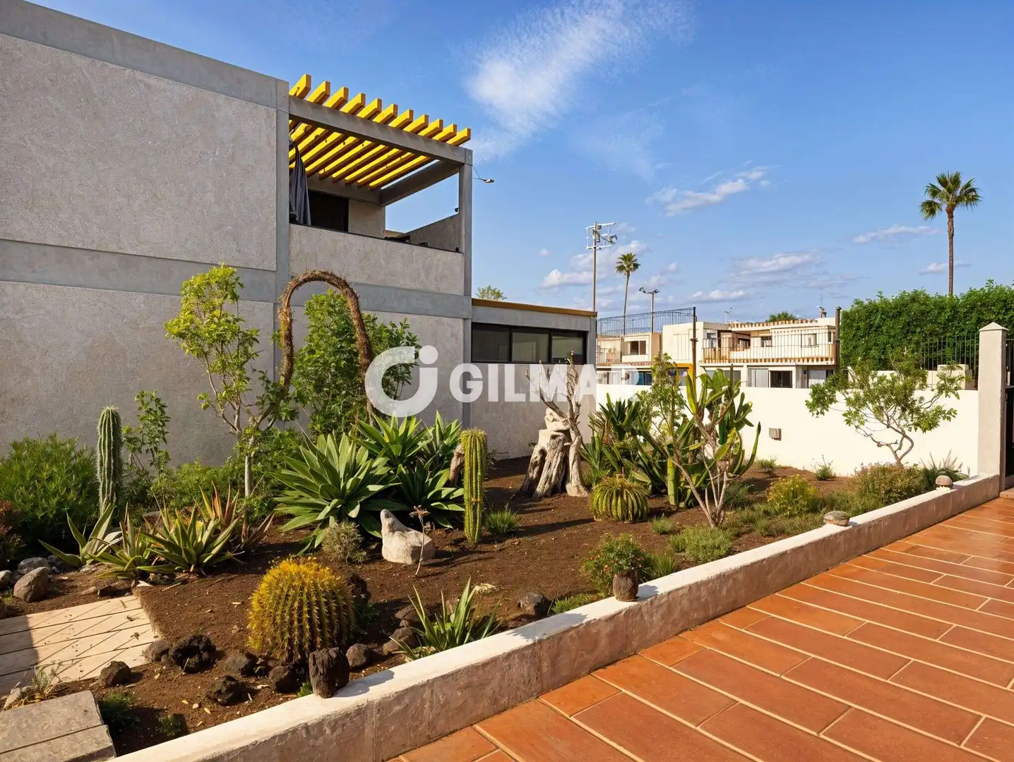 Jardín de Estudio en venta en Arona con Jardín privado, Piscina y Balcón