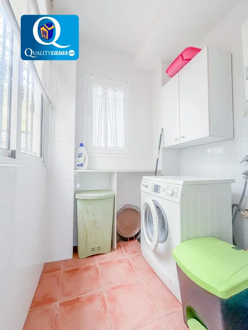 Badezimmer von Haus oder Chalet zum Verkauf in Mutxamel mit Klimaanlage, Terrasse und Gemeinschaftspool