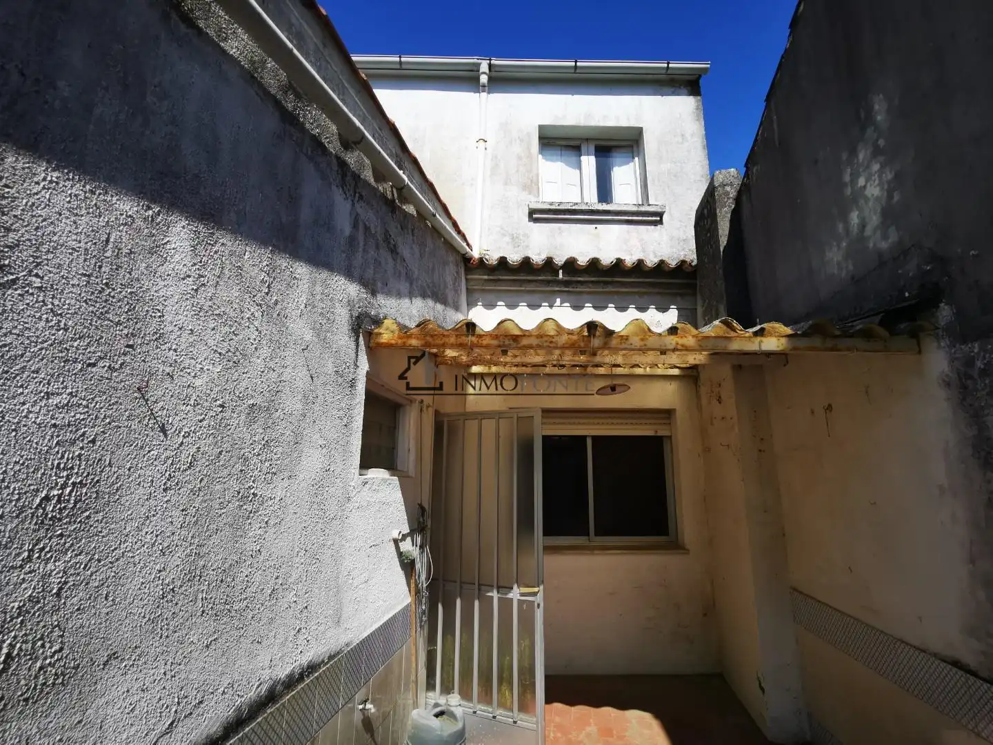 Vista exterior de Casa o chalet en venta en Pontevedra Capital 